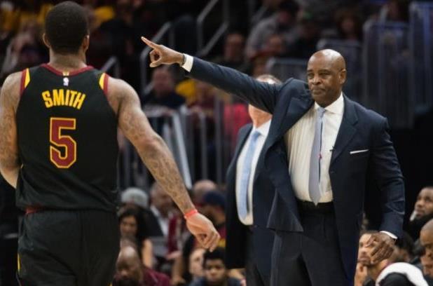 不仅意味着 不仅意味着